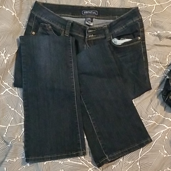 Frenzy Jean's - Picture 2 of 2